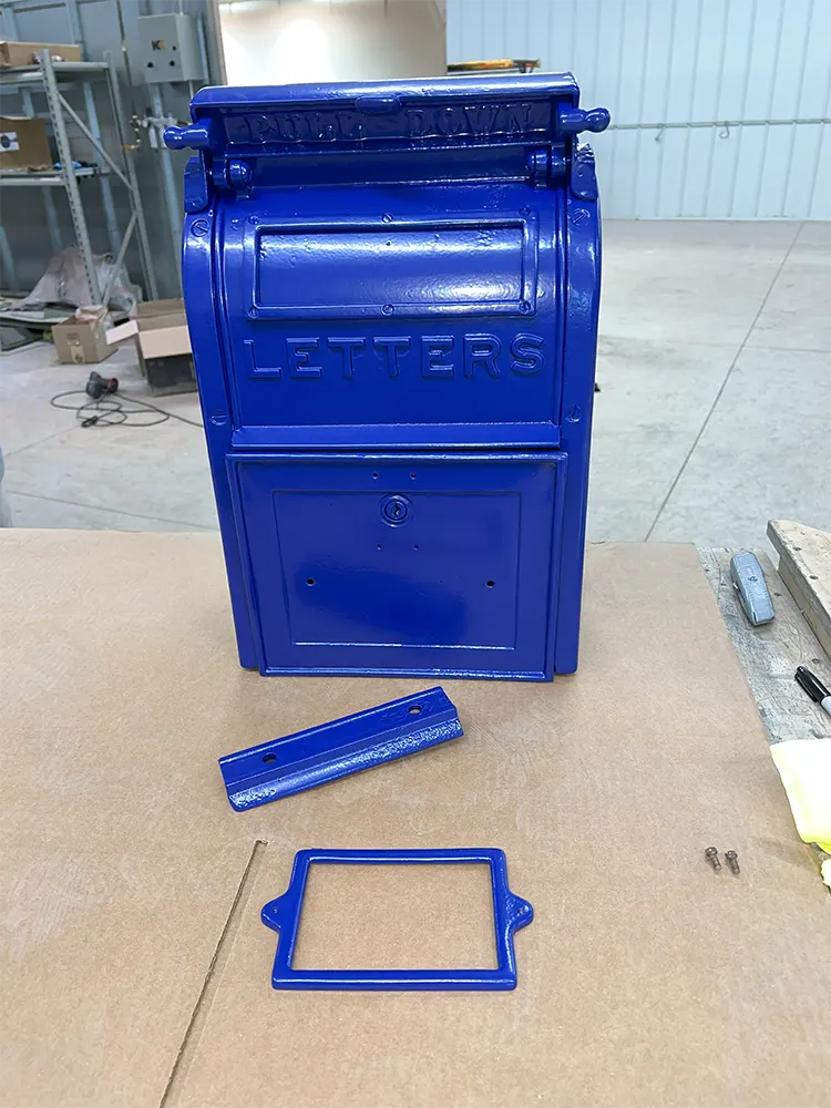 IMG_4144 Blue metal mailbox